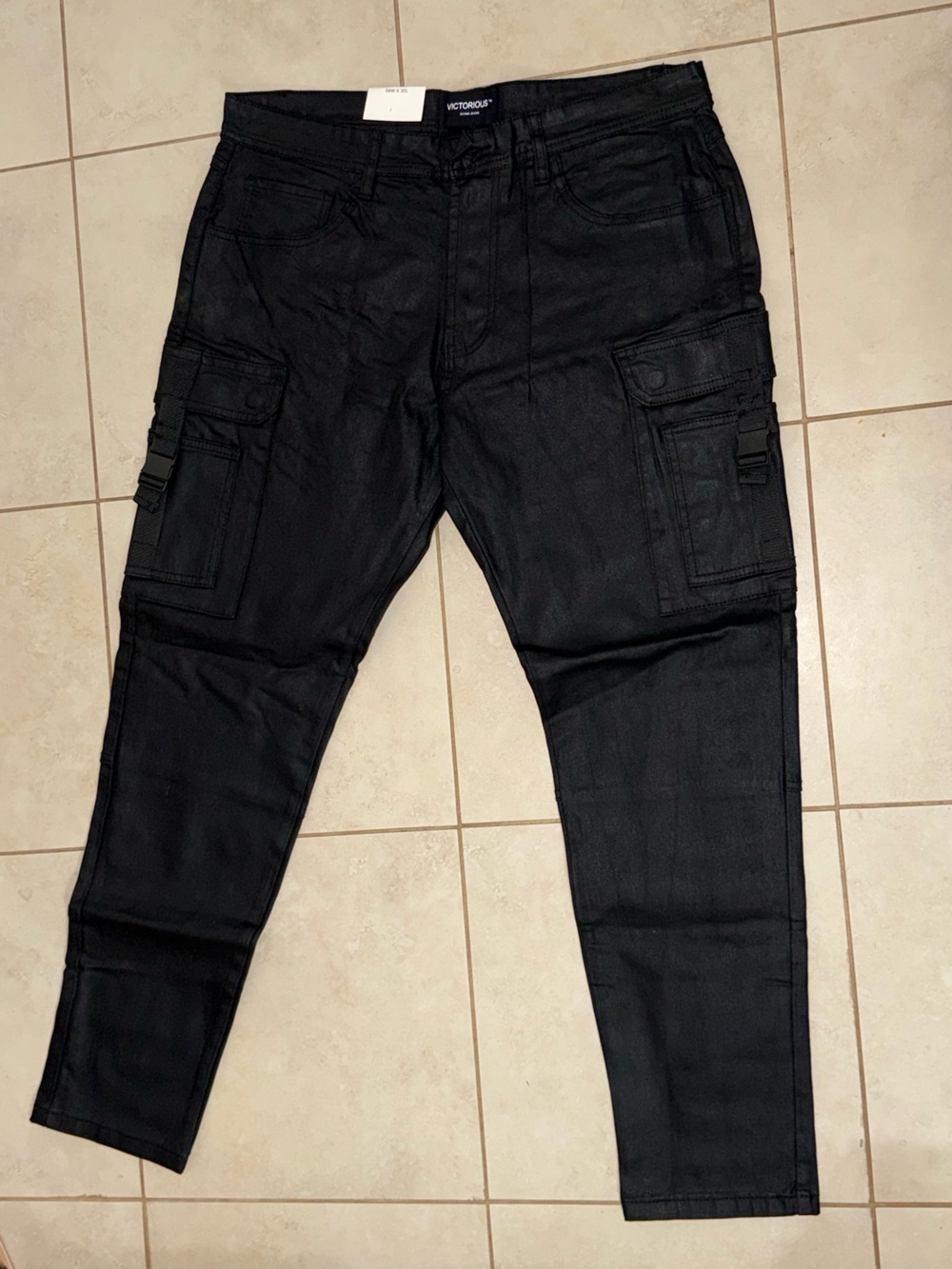 Victor Cool Black Cargo Pants for Men - Utility Style